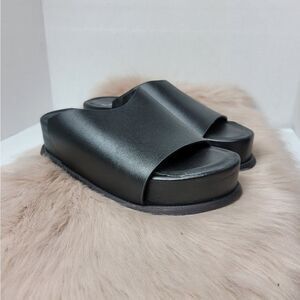 Wal & Pai Stone Black Leather Slide Women's Platform Shoes Size 6.5 US 37EUR